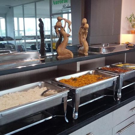 Ion Hotel Паданг Екстериор снимка